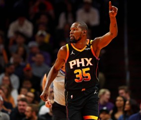 开云体育-库里在日本队比赛中突破纪录，赛事规则更新引发热议！的简单介绍