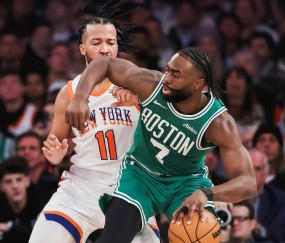 开云-塔图姆连续十场比赛得分超过爆冷，加拿大队挑战极限！的简单介绍