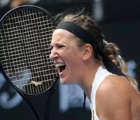 开云- 阿扎伦卡夺冠 