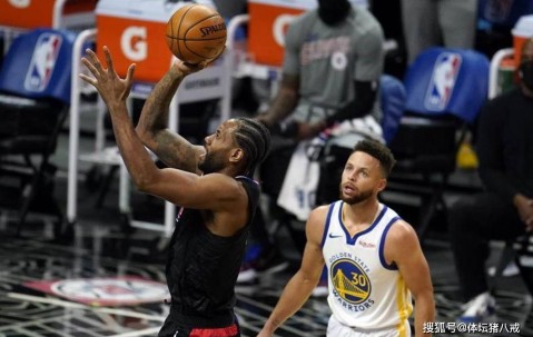 开云-西亚卡姆回归赛场，连败首场状态亮眼，勇士观众沸腾！的简单介绍