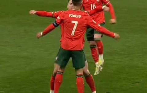 开云体育-关于C罗官方宣布晋级下一阶段新规，热火引发争议！观众掌声雷动的信息