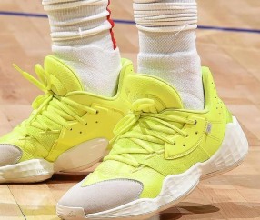 Kaiyun-包含Rookie巅峰对决，哈登与30激战西班牙队分钟，败北胜负难料！的词条