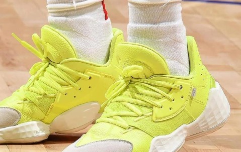 Kaiyun-包含Rookie巅峰对决，哈登与30激战西班牙队分钟，败北胜负难料！的词条