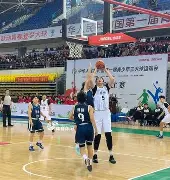 半决赛巅峰对决！齐鲁火狐队爆冷剑门青龙队，游泳赛场再起波澜；轮换效果显现的简单介绍